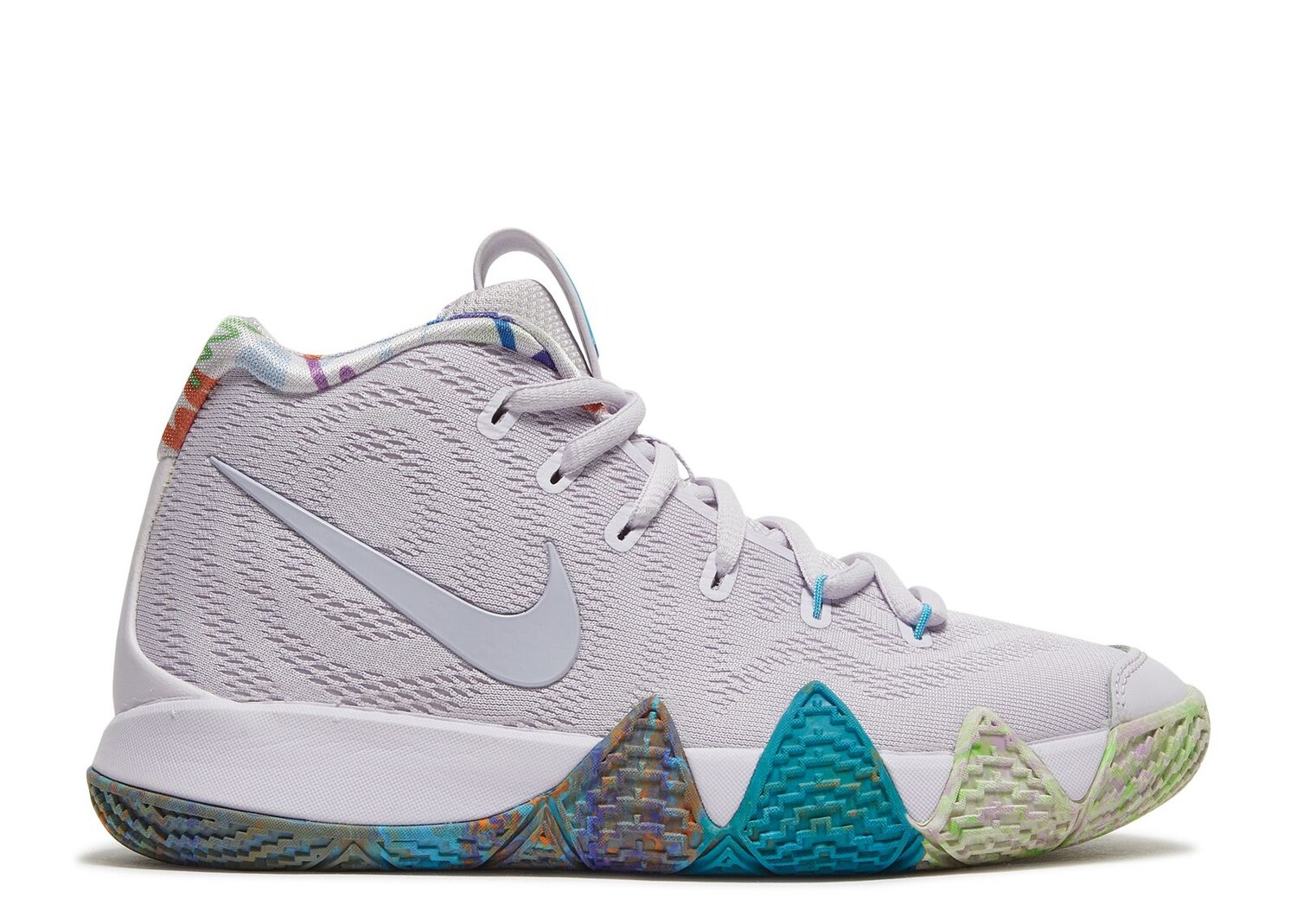 

Кроссовки Nike Kyrie 4 Gs '90S', белый