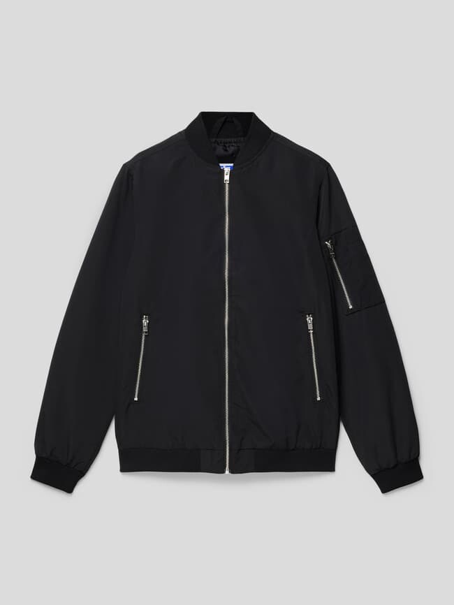 

Куртка-бомбер с карманами на молнии модель "JERUSH" Jack & Jones, черный