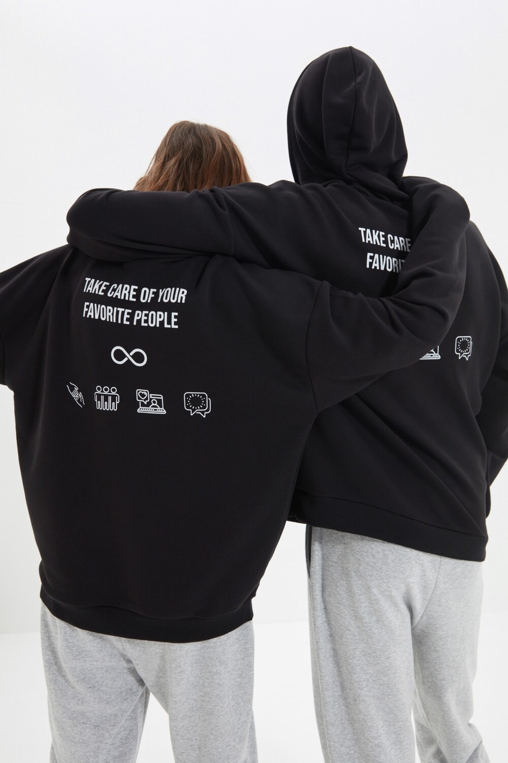 

Толстовка - Черный - Oversize Trendyol, черный