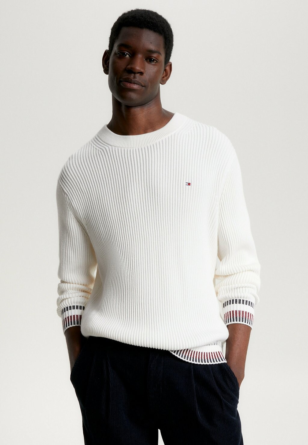 

Свитер Tommy Hilfiger, белый