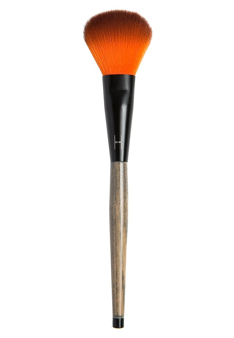 

Кисти Finishing Brush #310 LH cosmetics