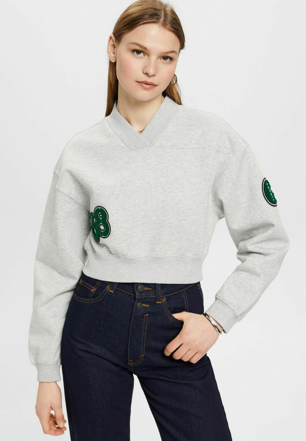 

Толстовка Esprit Cropped College Mit Patches, серый, Серый;черный