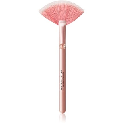 

MAKEUP REVOLUTION Create Fan Кисть для макияжа