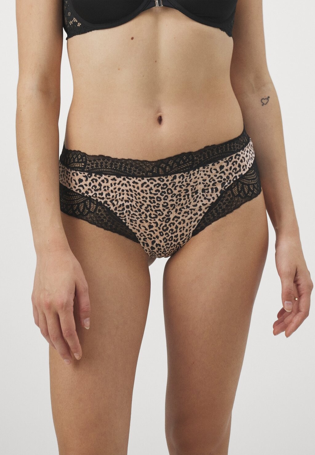 

Трусы БРИФ BRAZILIAN EVE LEO Lindex, черный