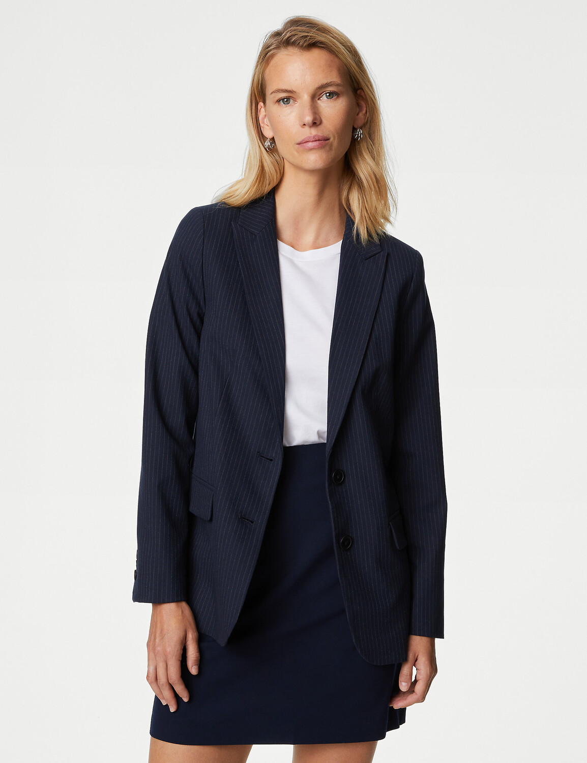 

Свободный однобортный пиджак в тонкую полоску Marks & Spencer