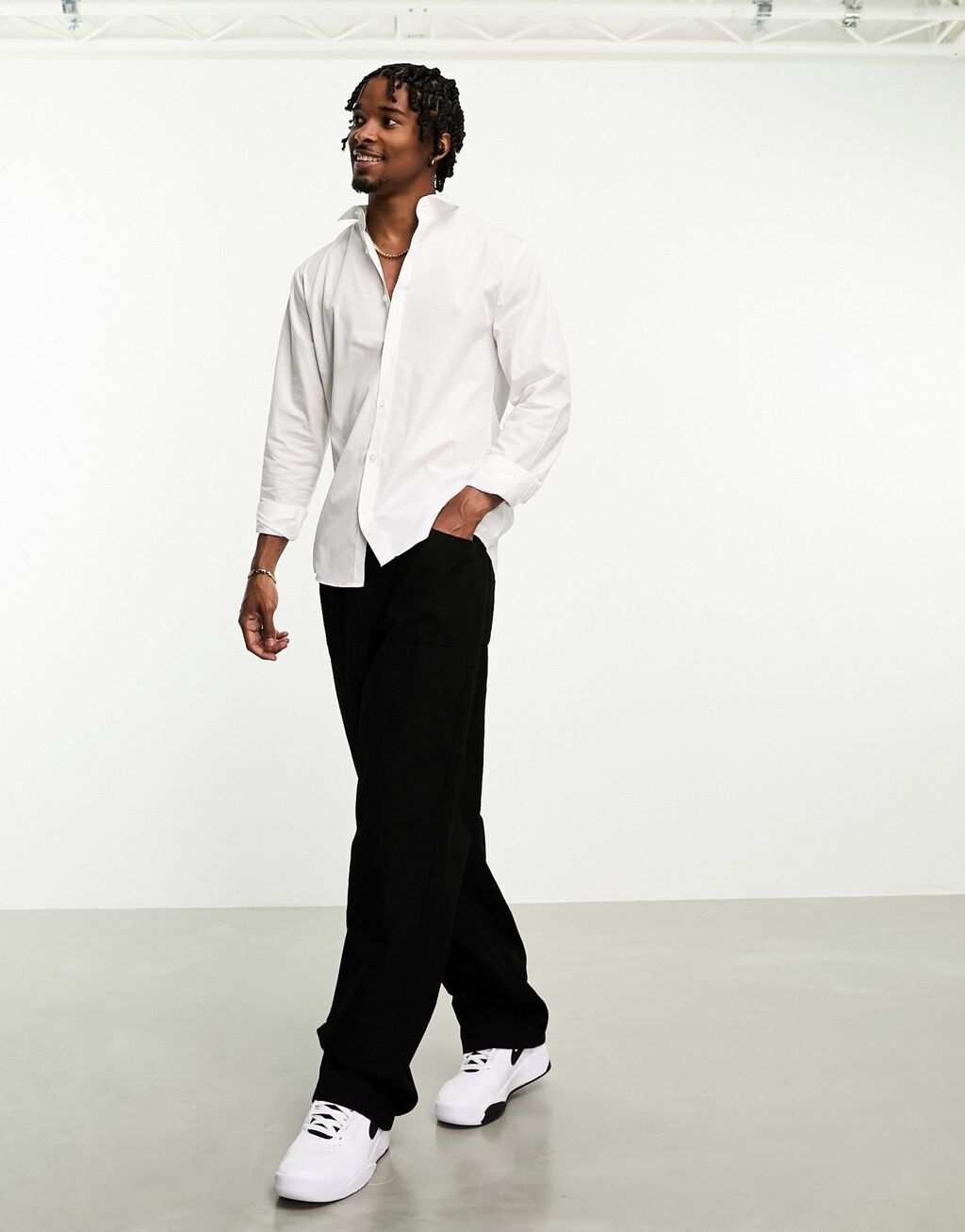 

Белая узкая рубашка River Island