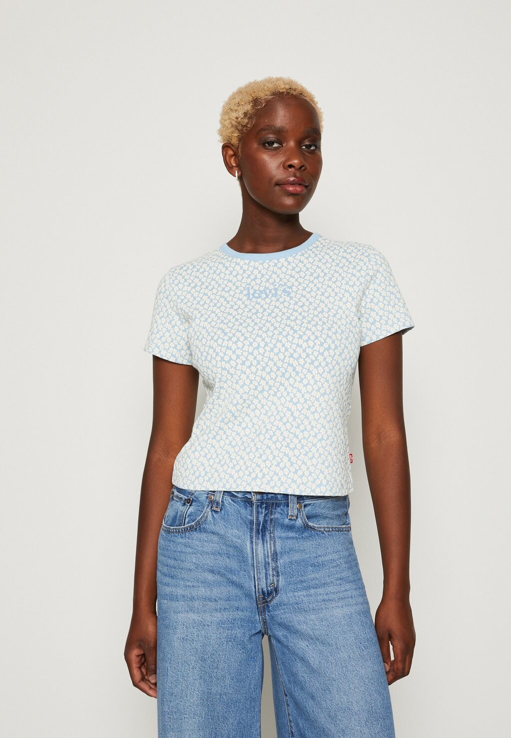 

Футболка с принтом Levi's, голубой/белый