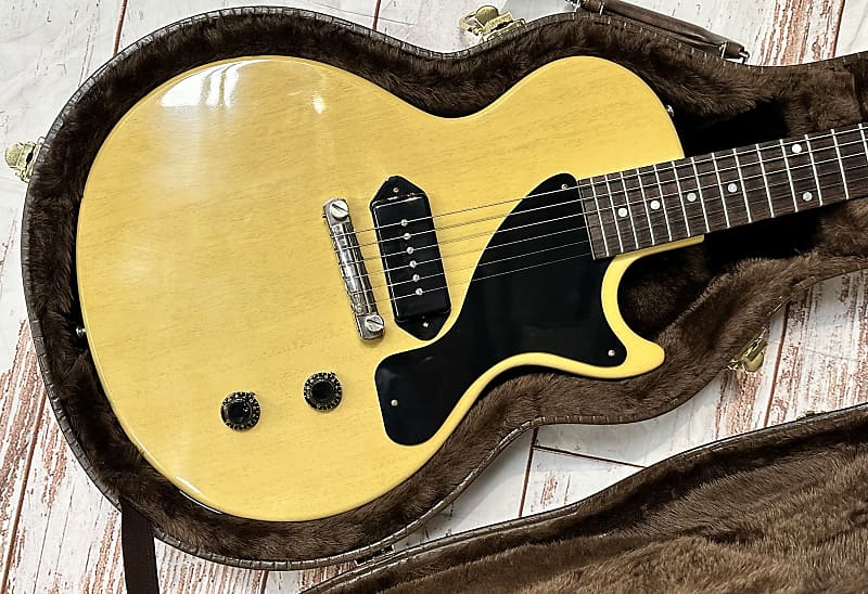 

Электрогитара Gibson Custom Shop 1957 Les Paul Junior P90 Reissue VOS TV Yellow New Unplayed Auth Dlr 8lb14oz #030