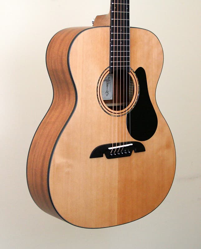 Акустическая гитара Alvarez AF30 Artist Series Acoustic Guitar