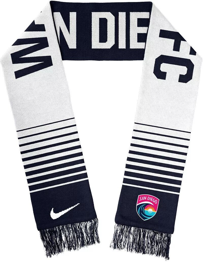 

Шарф с местным глаголом Nike San Diego Wave