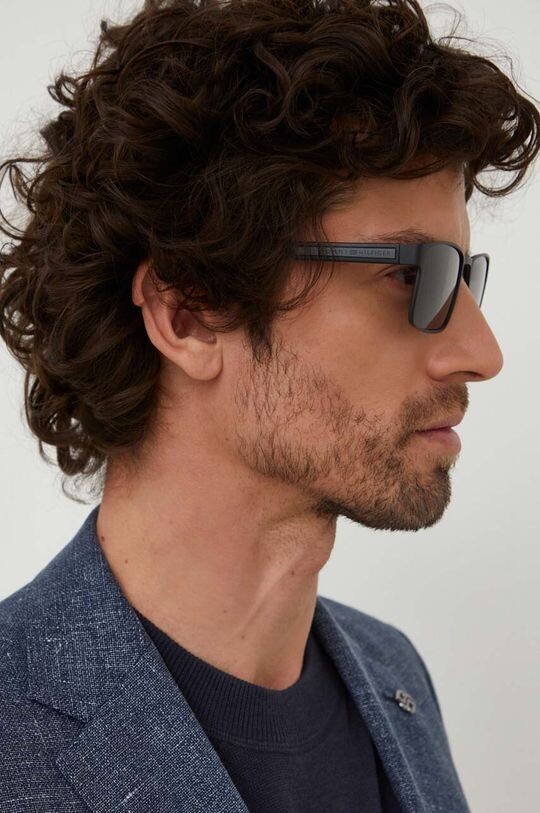 

Солнечные очки Tommy Hilfiger, серый