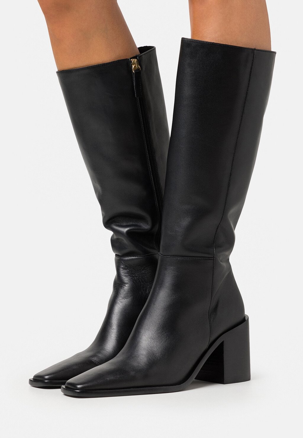 

Пуговицы Tacón ALOHAS BERTA, цвет black