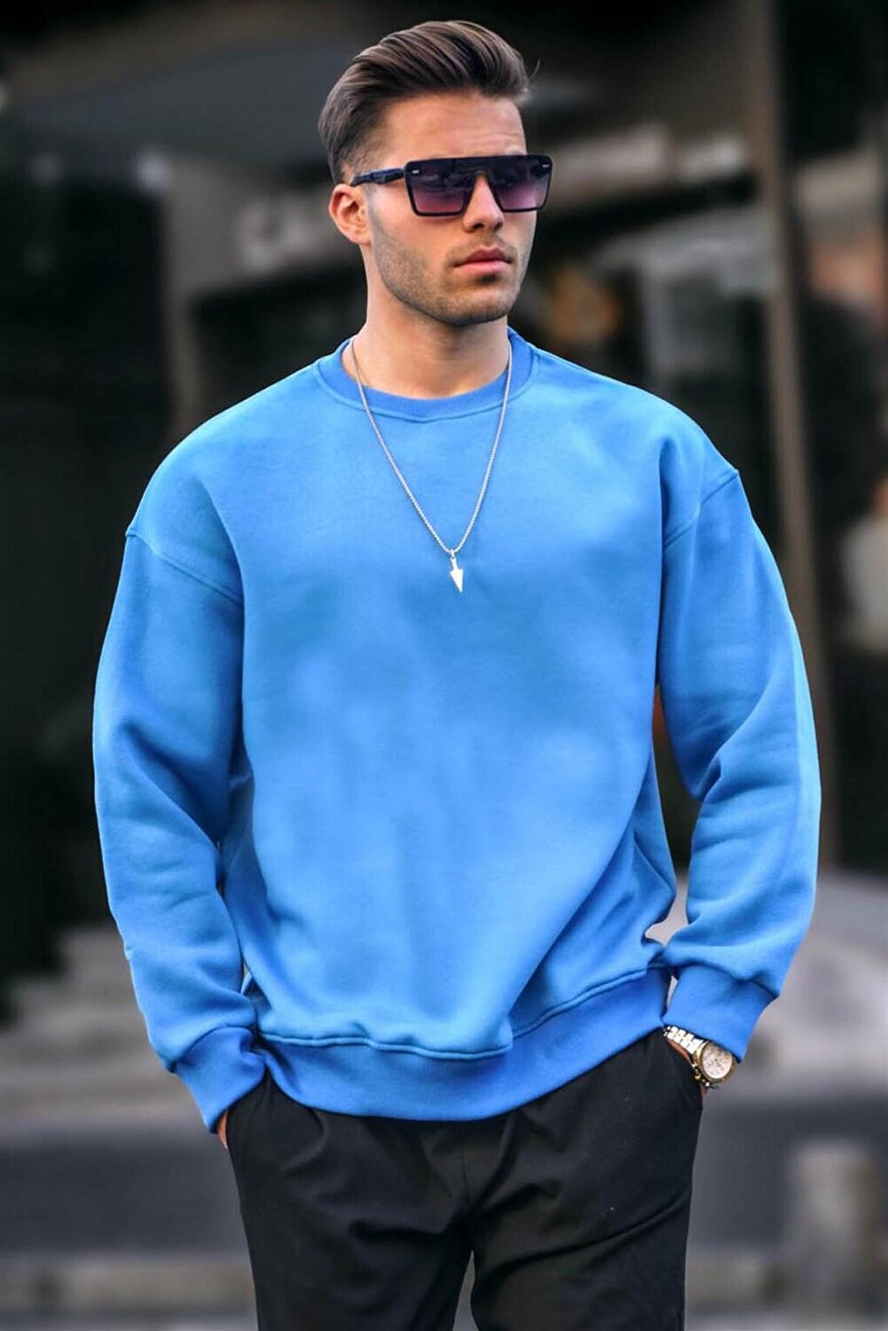 

Базовая мужская толстовка Saks Crew Neck Oversize 6048 MADMEXT