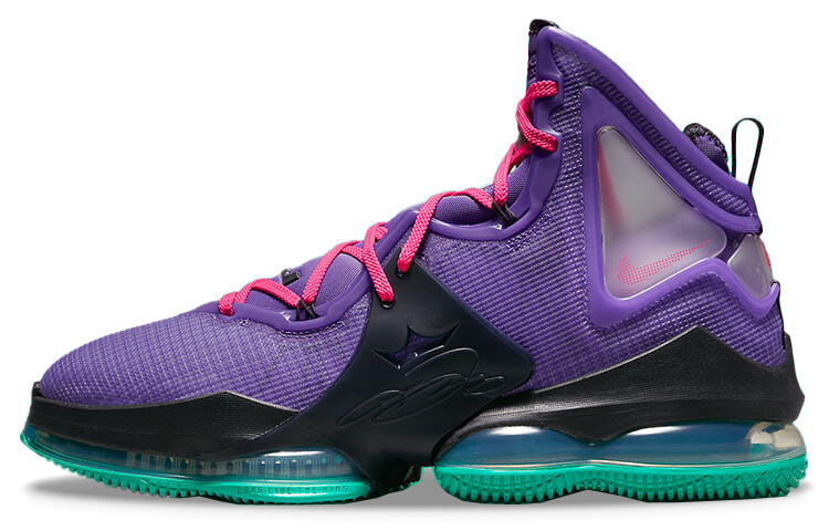 

Мужские баскетбольные кроссовки Nike Lebron 19