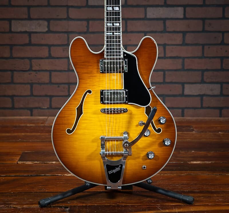 

Электрогитара Eastman T486B-GB