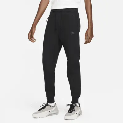 

Джоггеры Nike Sportswear Tech Fleece, черный