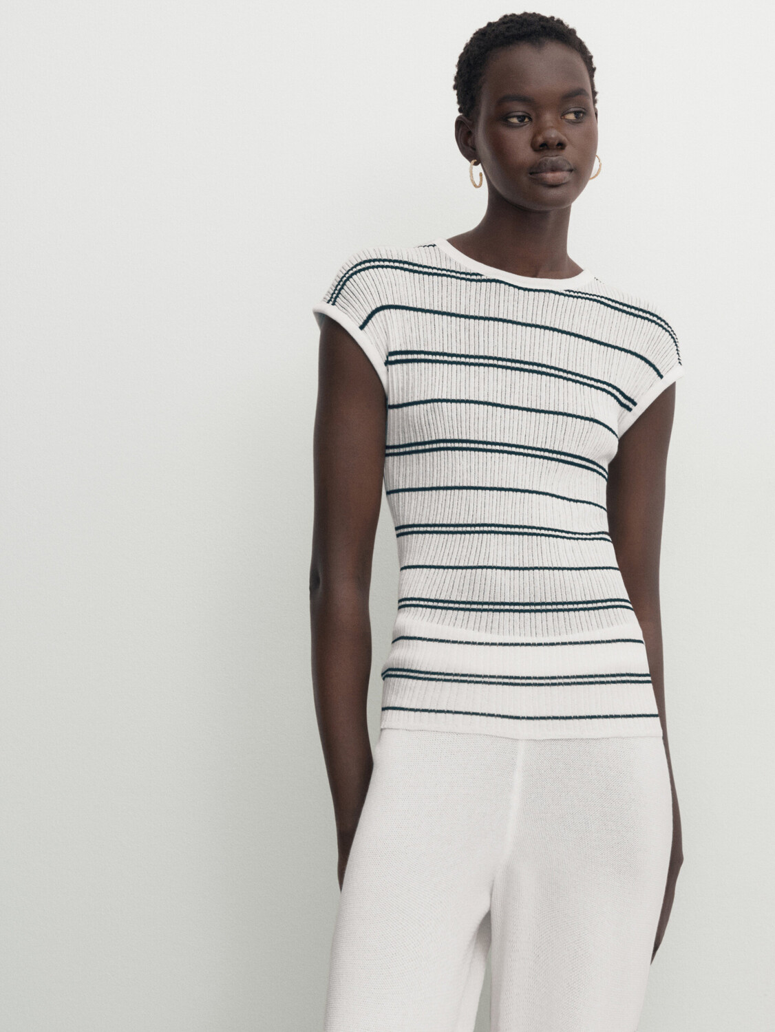 

Трикотажный топ в полоску Massimo Dutti, кремовый