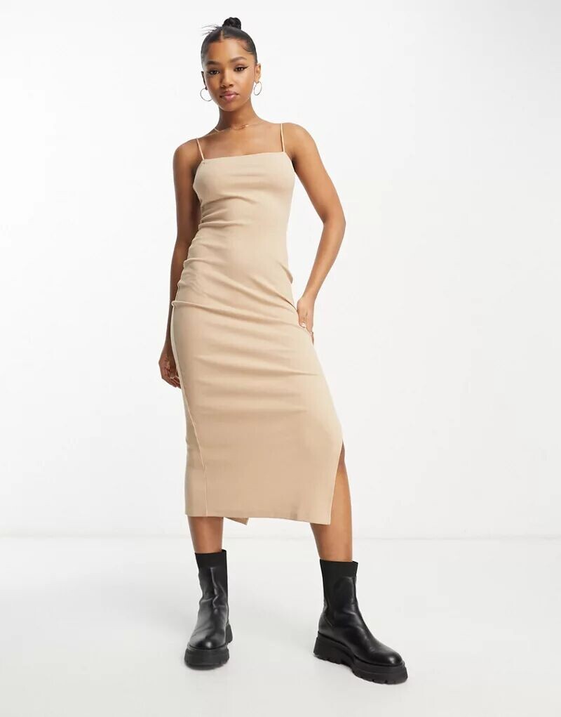 

Песочное платье миди с разрезами и бретелями Miss Selfridge