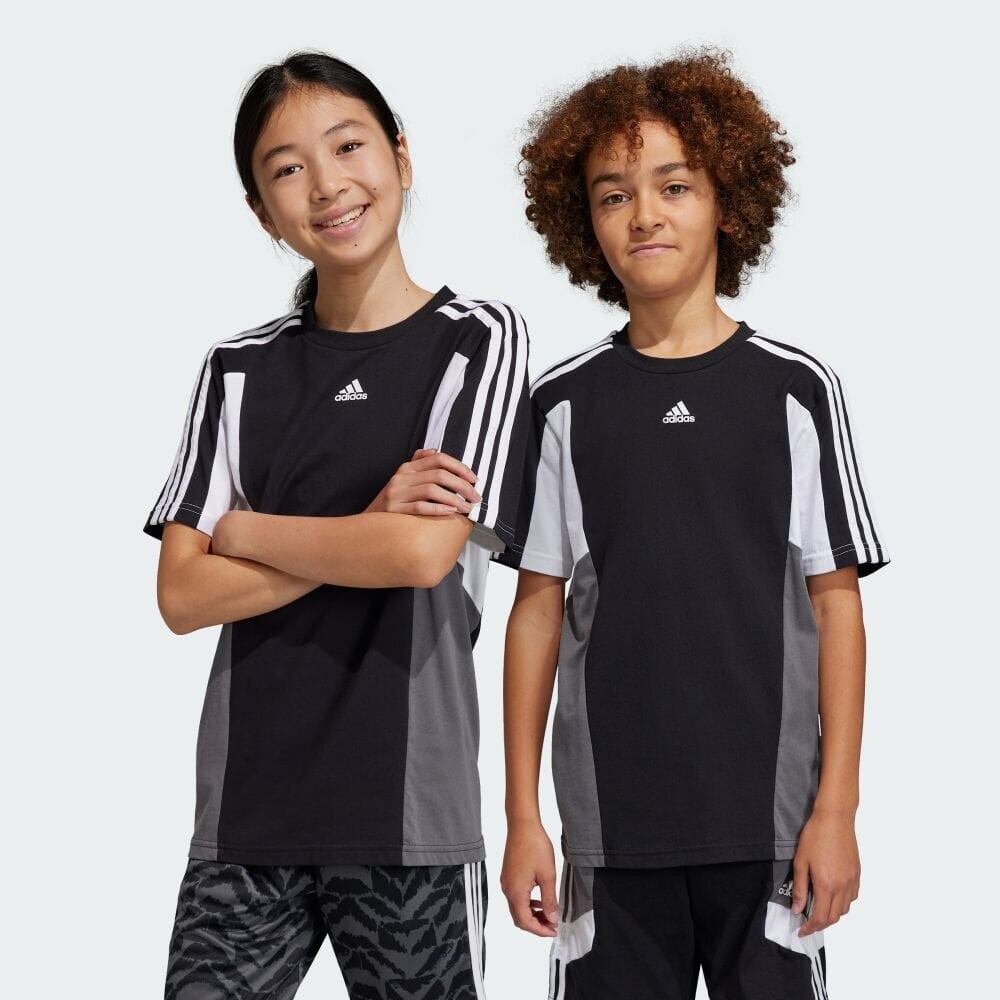 

Футболка Adidas HR6329, черный