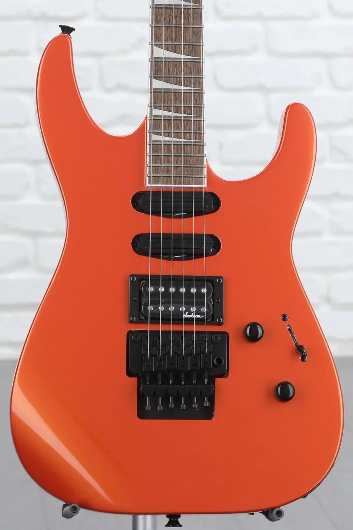 

Электрогитара Jackson X Series Soloist SL3X DX - Lambo Orange