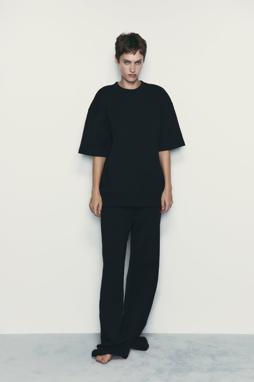 

Хлопковая толстовка с коротким рукавом ZARA, черный