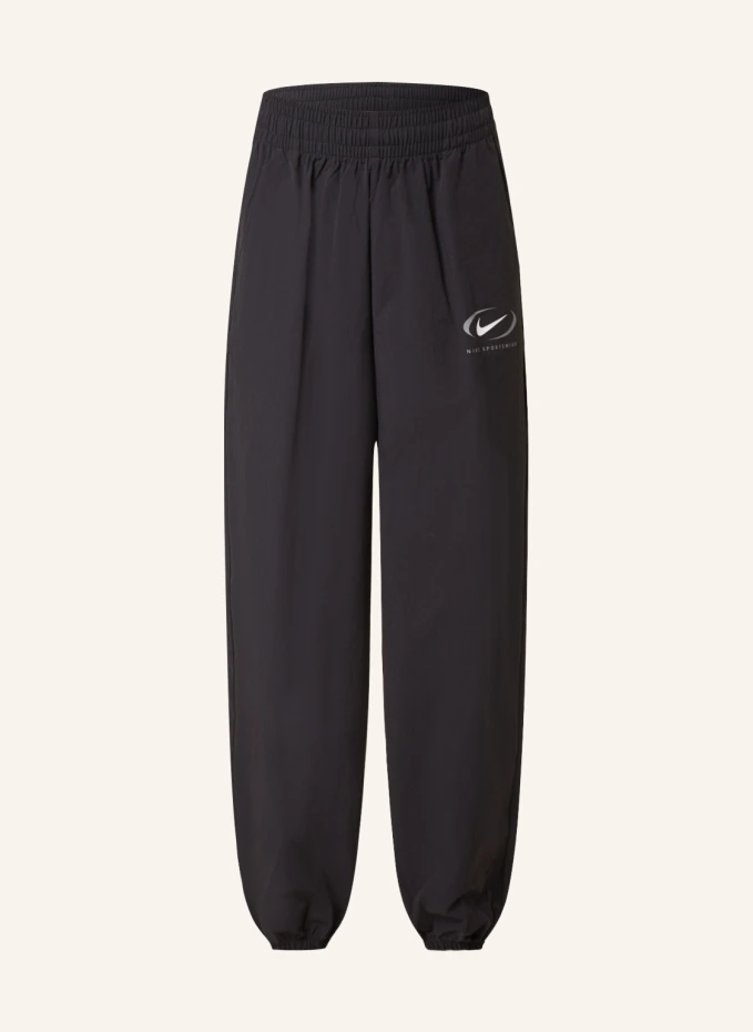 

Брюки в стиле джоггер Nike, черный
