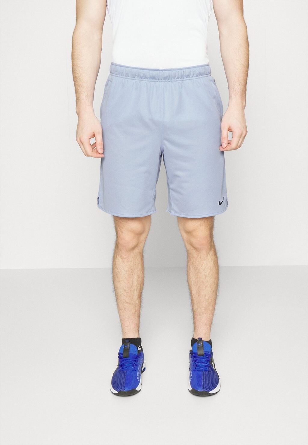 

Спортивные шорты Nike
