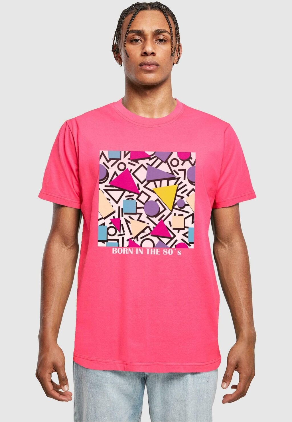 

Футболка с принтом GEOMETRIC RETRO ROUND NECK Mister Tee, цвет hibiskus pink