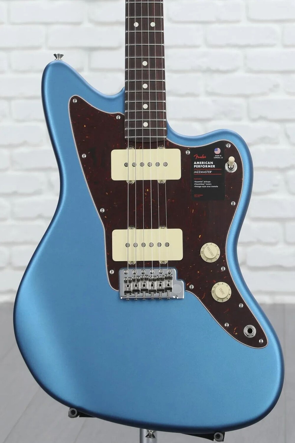 

Fender American Performer Jazzmaster — Satin Lake Placid Blue с накладкой из палисандра