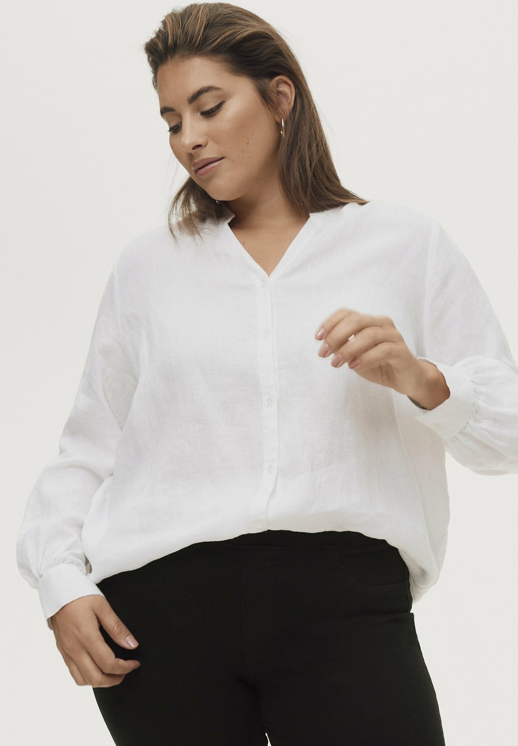 Блузка-рубашка CAMILLE Ellos Plus collection, цвет weiß