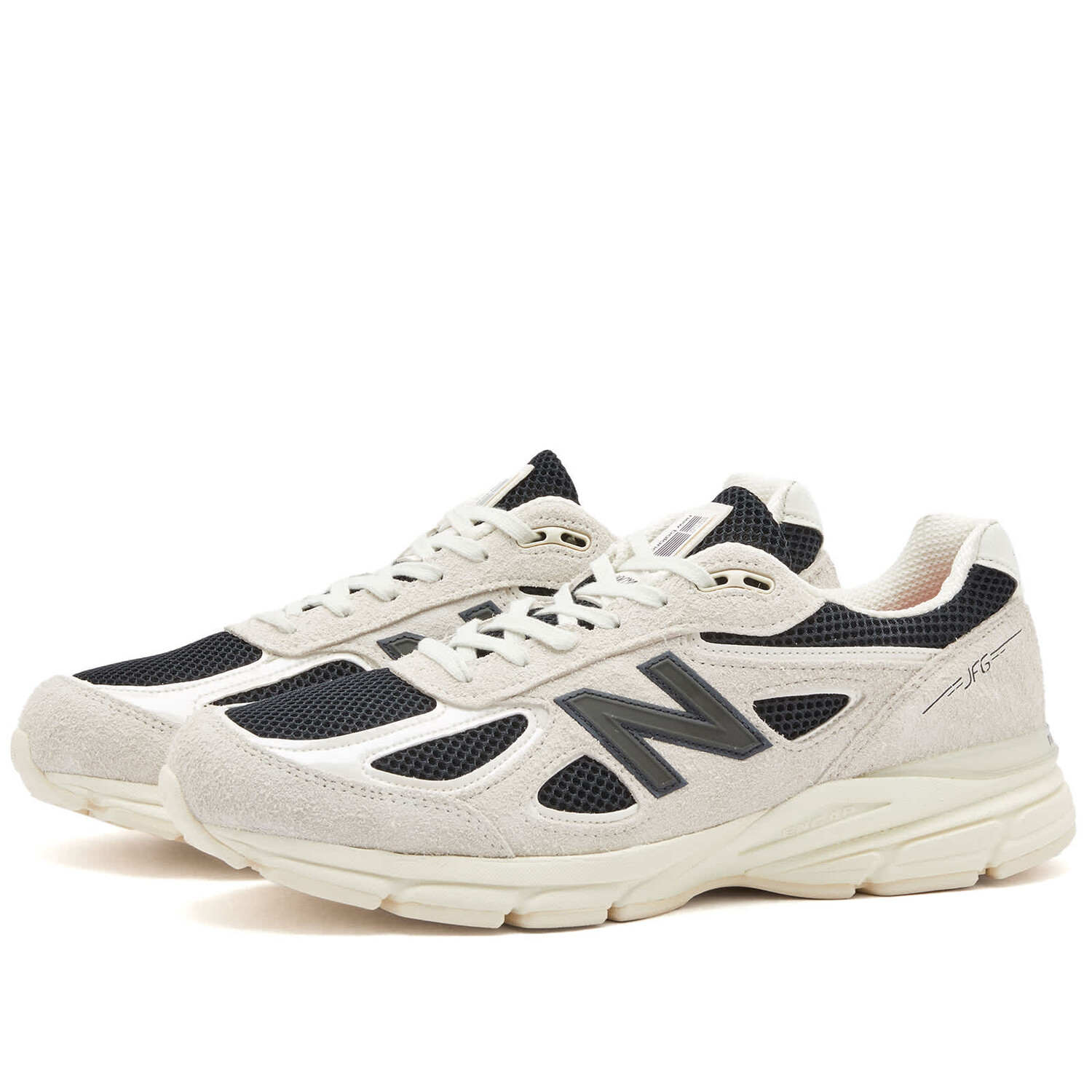 

Кроссовки New Balance X Joe Freshgoods 990V4, цвет Marshmallow