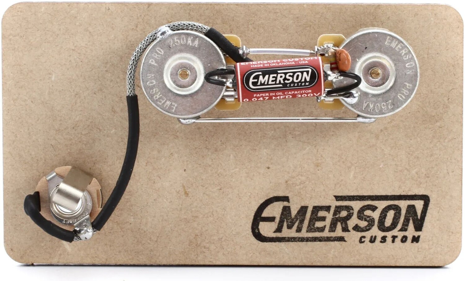 

Специально подготовленный комплект Emerson для прецизионных басов