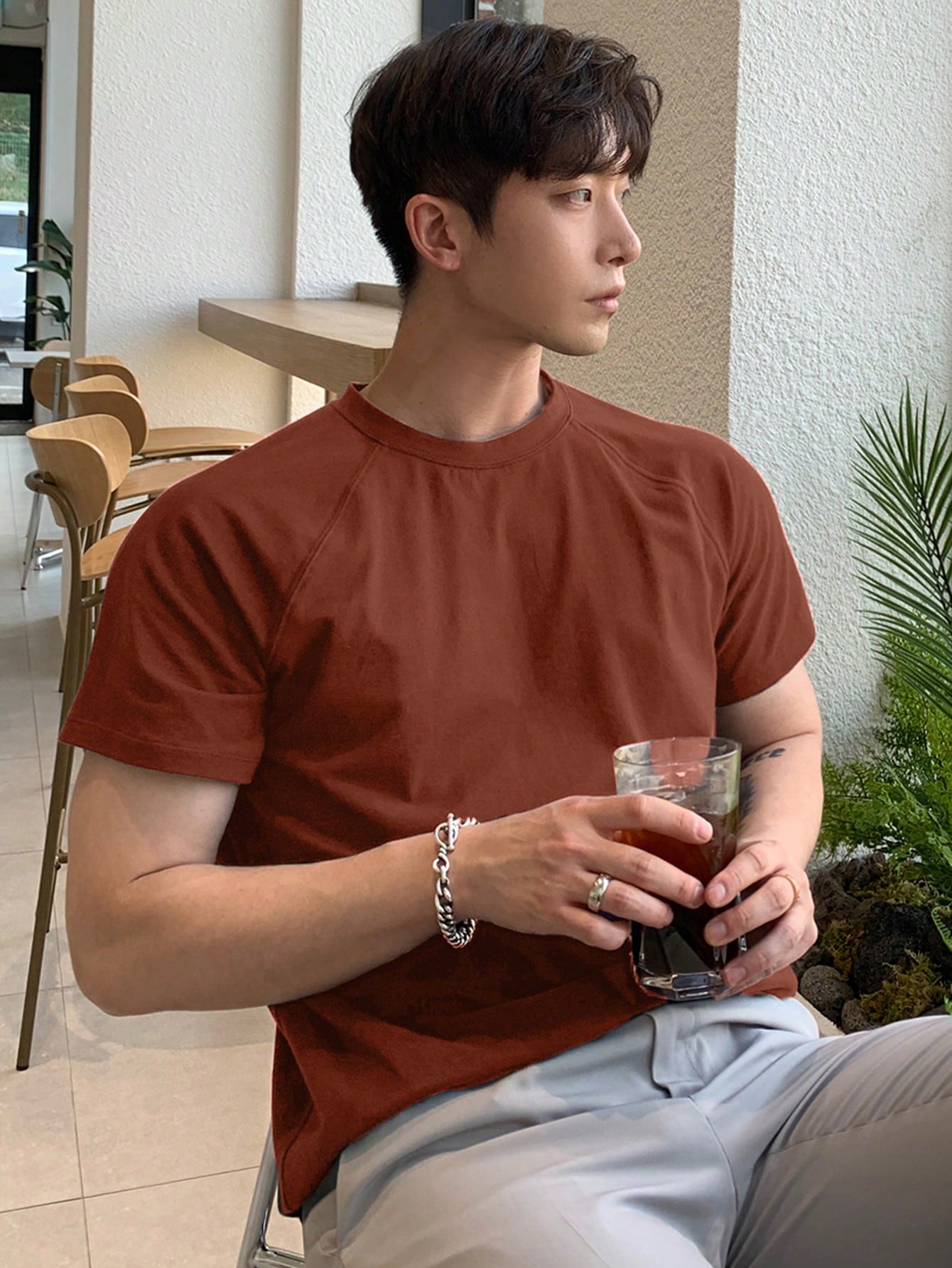цена DAZY Мужская однотонная футболка с коротким рукавом на лето, кофейный коричневый