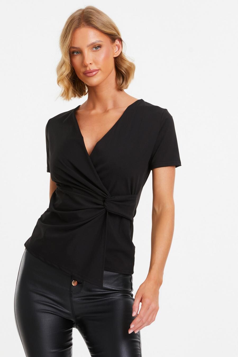 

Черный топ с завязками и запахом QUIZ Clothing