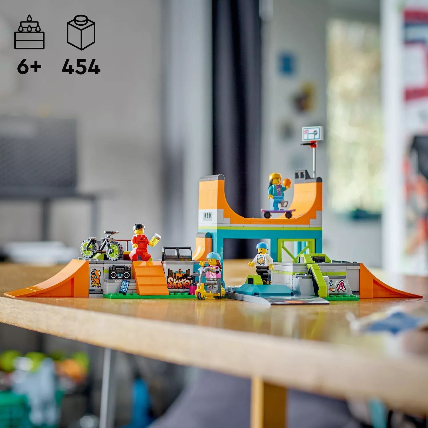 

Набор игрушек LEGO City Street для строительства скейт-парка 60364 (454 детали) LEGO