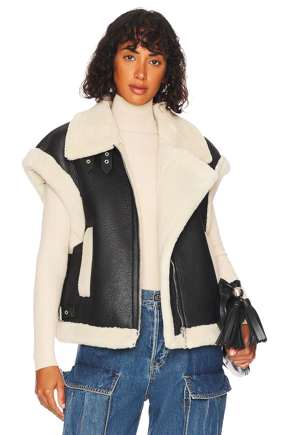 

Жилет BLANKNYC Faux Leather, цвет Work It