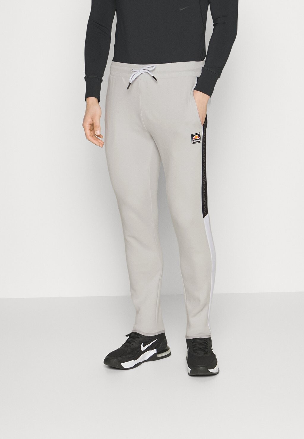 

Спортивные брюки Ellesse