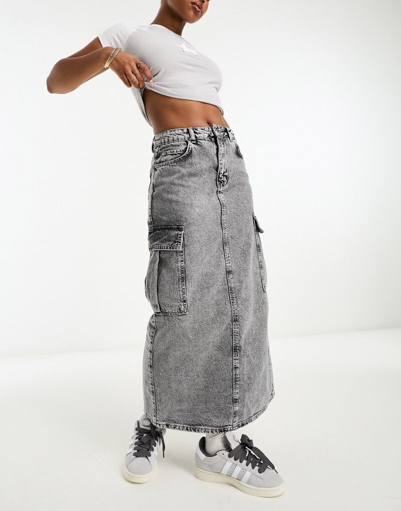 

Stradivarius — STR — Длинная юбка-карго из денима серого цвета с эффектом потертости