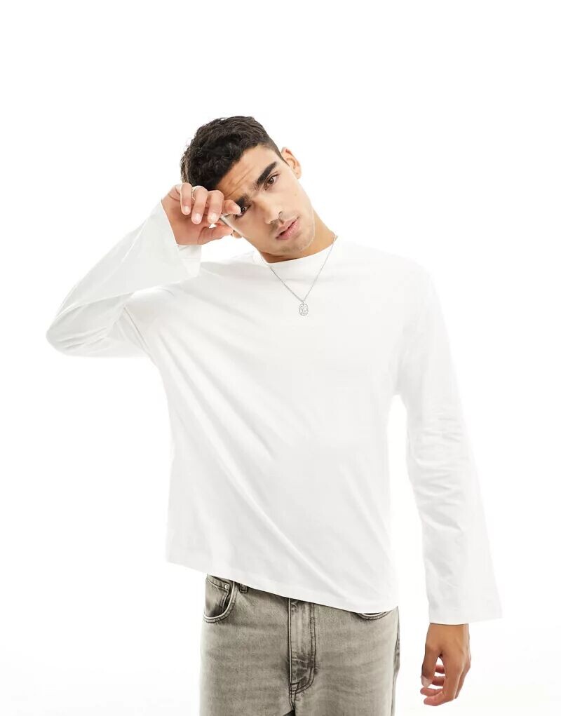 

Белая свободная футболка с длинными рукавами ASOS