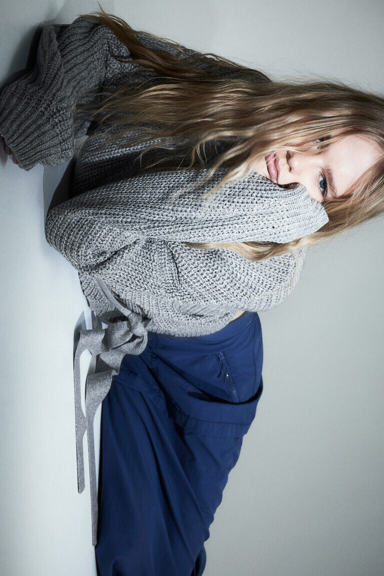 

Кардиган рельефной вязки H&M, серый