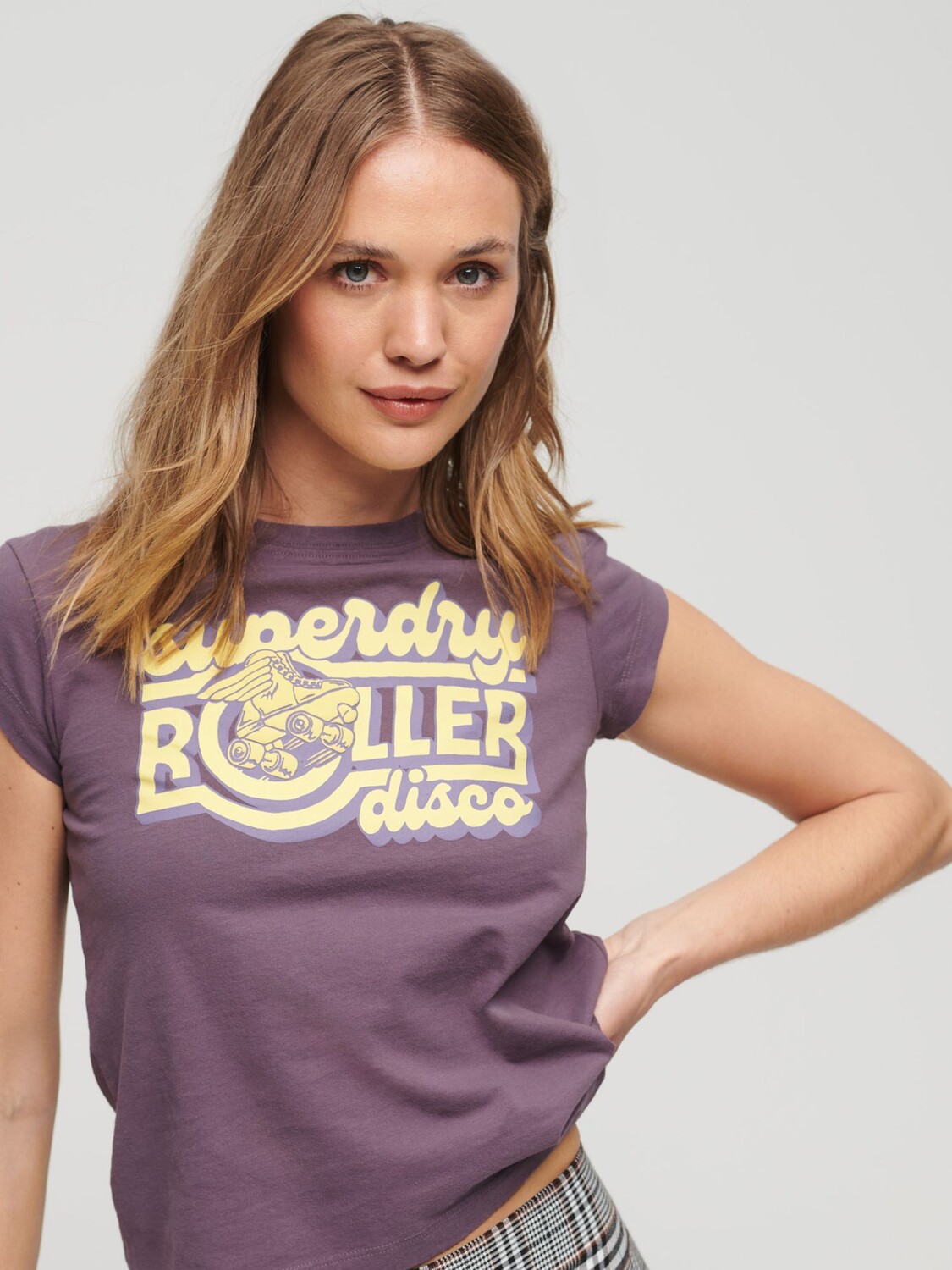 

Футболка Roller Disco Superdry, фиолетовый/мульти