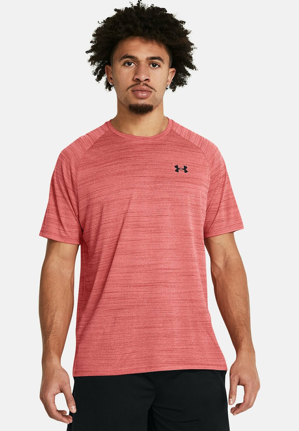 

Спортивная футболка TIGER TECH Under Armour, цвет red solstice