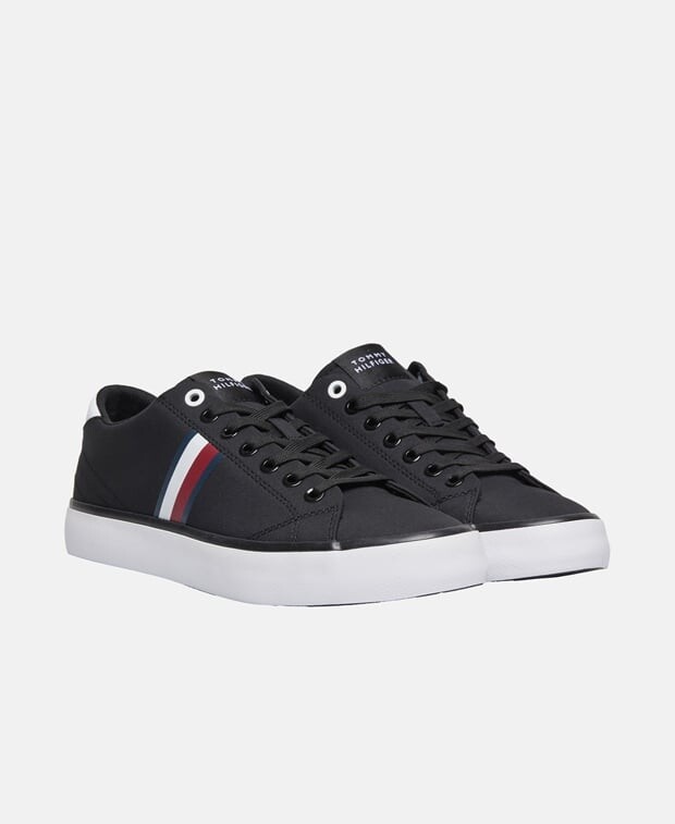 

Кроссовки Tommy Hilfiger, черный