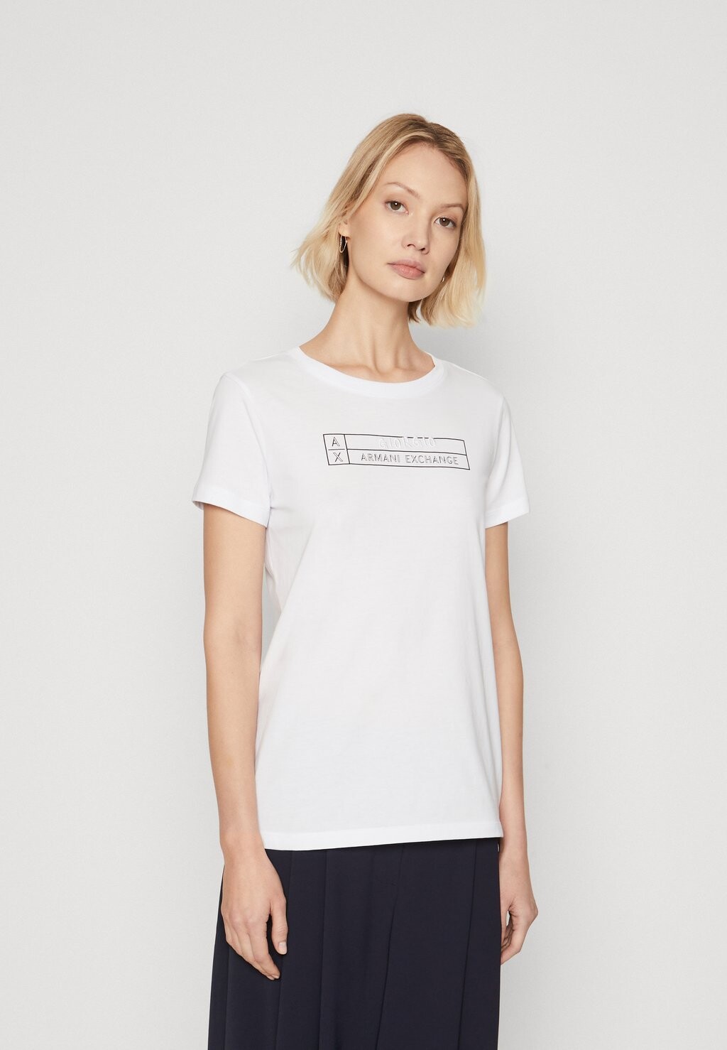 

Футболка с принтом Armani Exchange, оптический белый