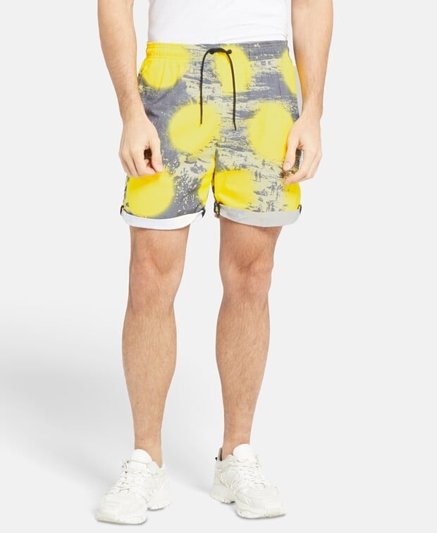 

Тренировочные шорты Nike, желтый