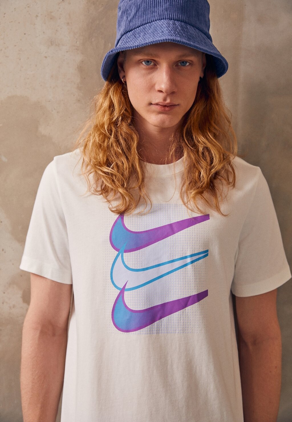 

Футболка с принтом TEE Nike, белый