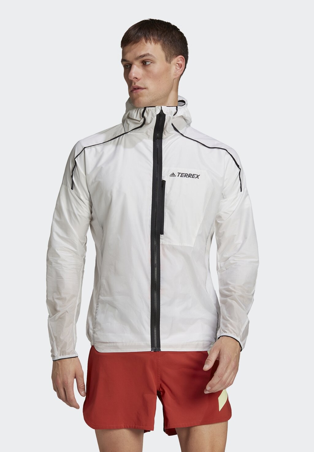 

Ветровка adidas Performance ВЕТРОВКА, белый
