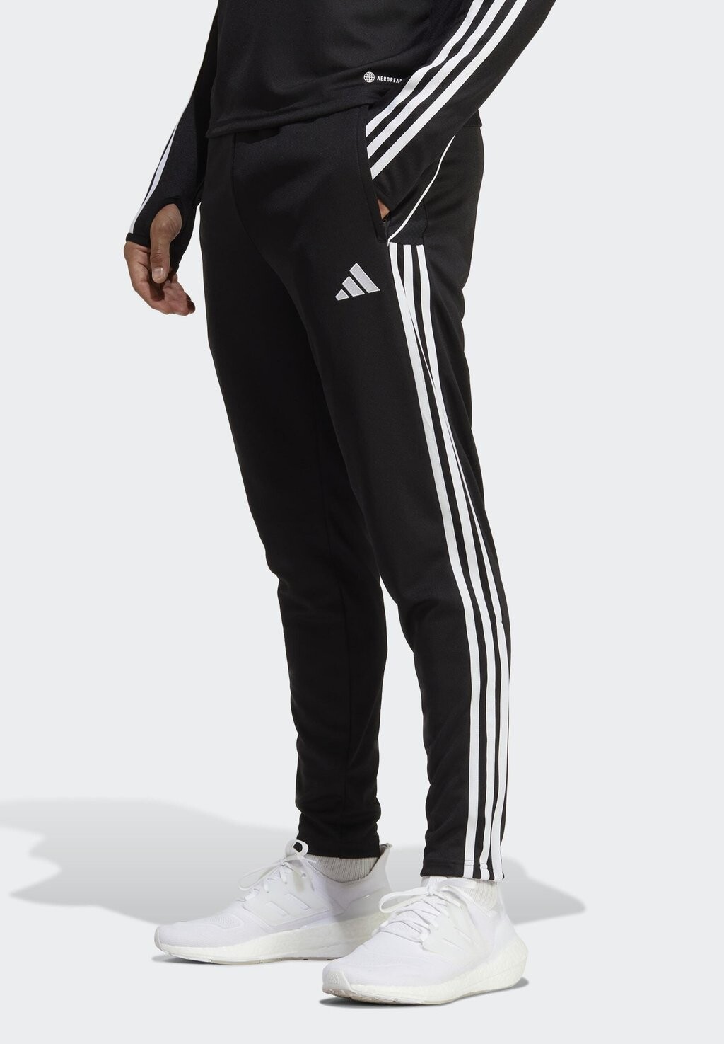 

Спортивные брюки Adidas, черный