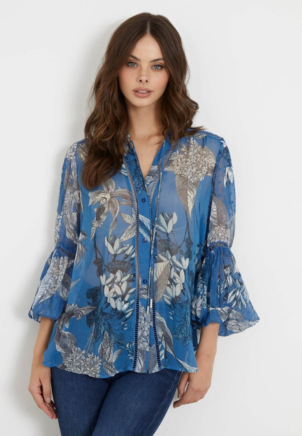 

Блузка-рубашка MIT BLUMEN Guess, цвет blumenmuster blau