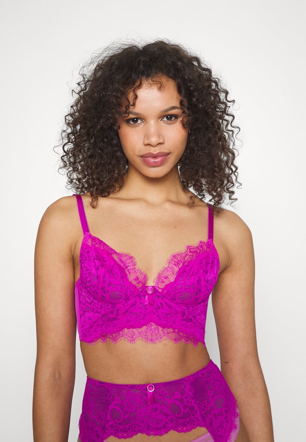 

Бюстгальтер на косточках Ann Summers